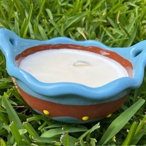Coconut cazuelita candle